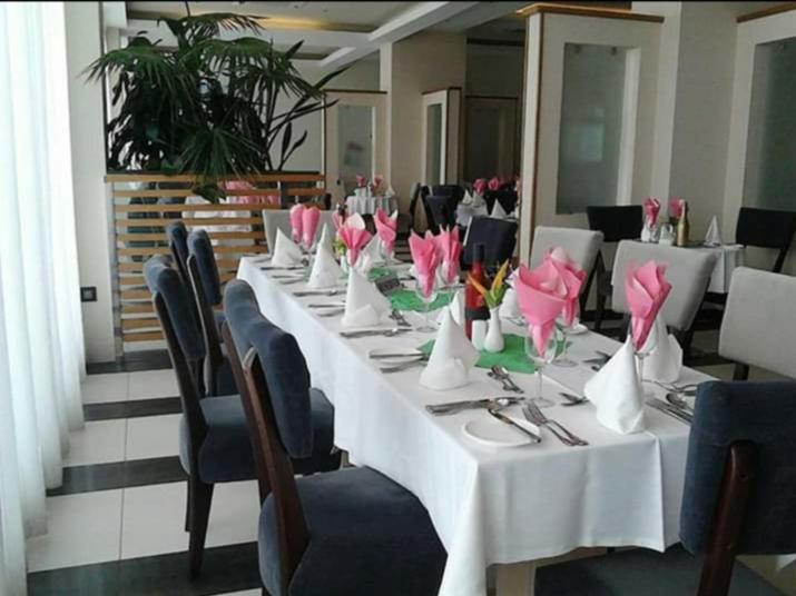 Best Western Plus Serene Atlantic Hotel Sekondi-Takoradi Екстериор снимка