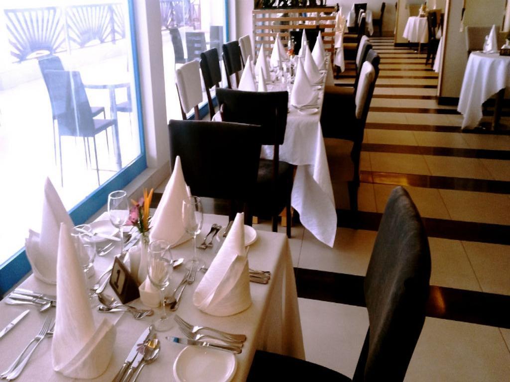 Best Western Plus Serene Atlantic Hotel Sekondi-Takoradi Екстериор снимка